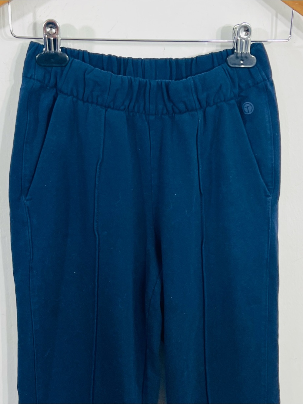 T By Talbots Navy Blue Pull On Elastic Stretch Waist Slash Pockets Mid Rise Sz P - Picture 3 of 6